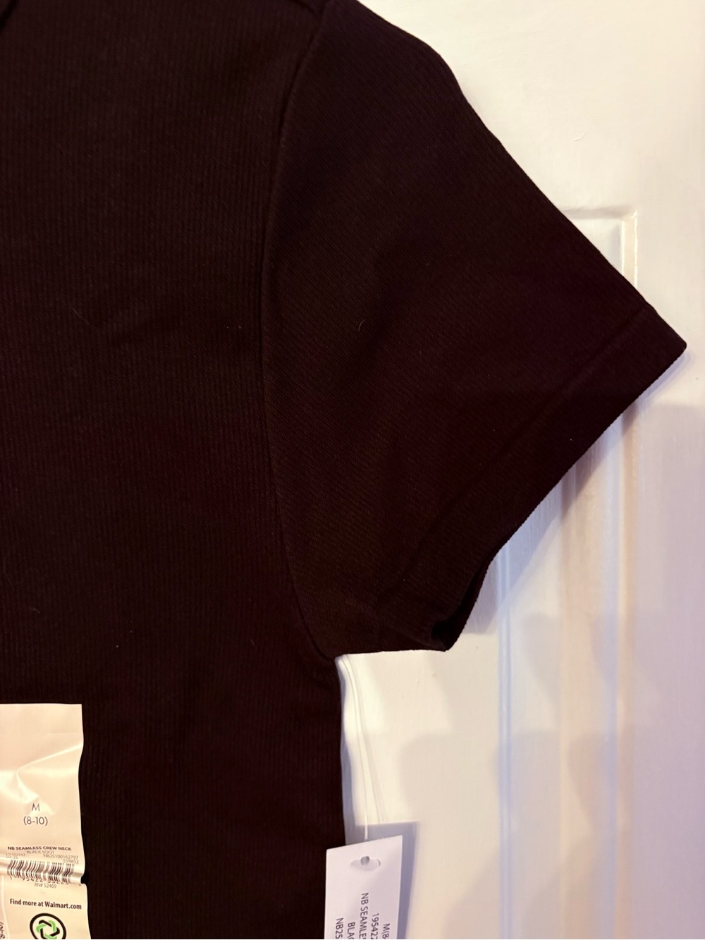 No Boundaries Black Short Sleeve Crew Neck Tee - Picture 3 of 5